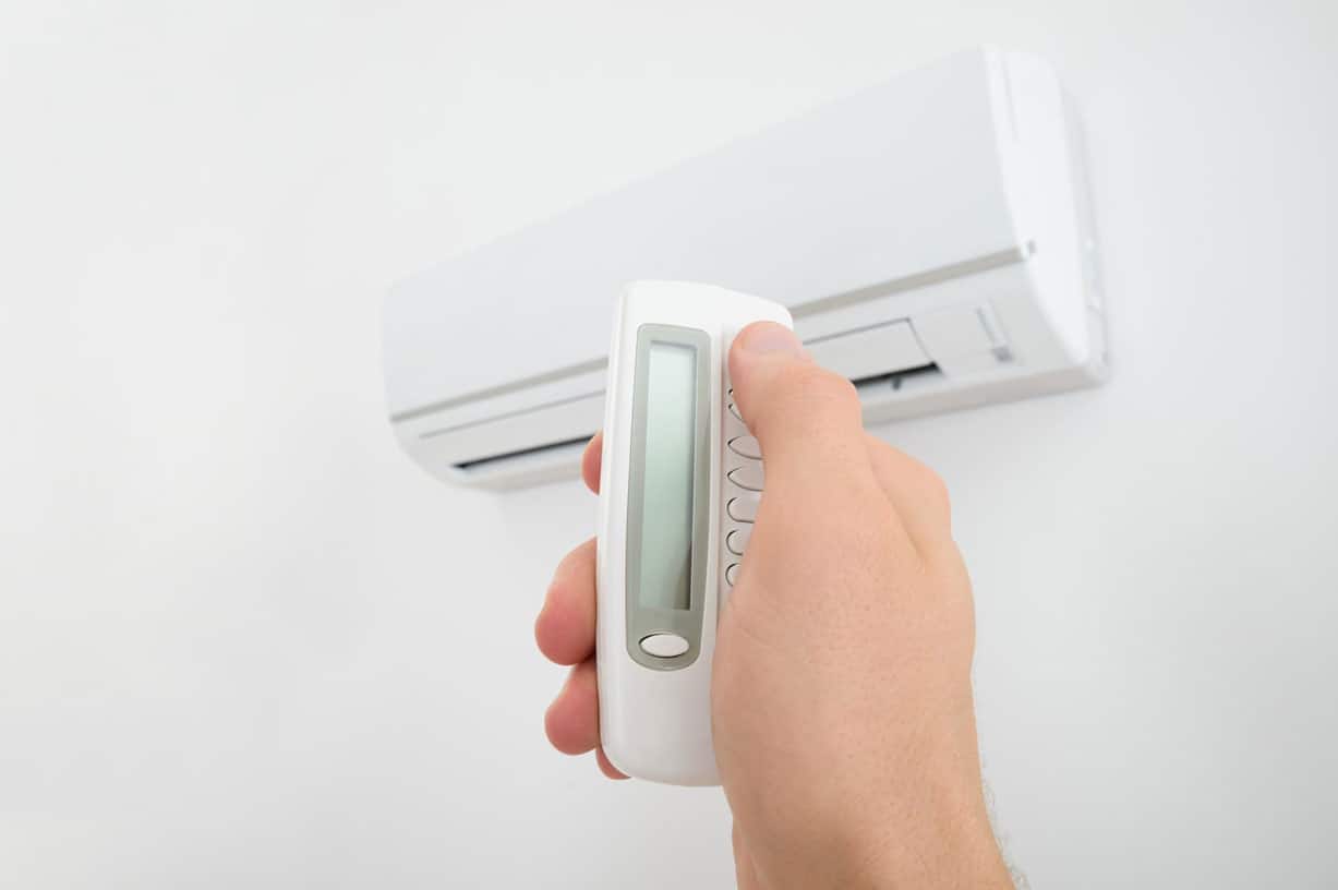 Adjustment of a wall-mounted air conditioner